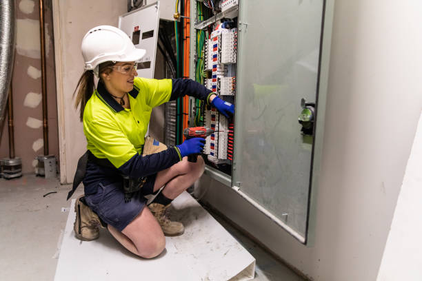 Best Affordable Emergency Electrician  in Dunbar, WV